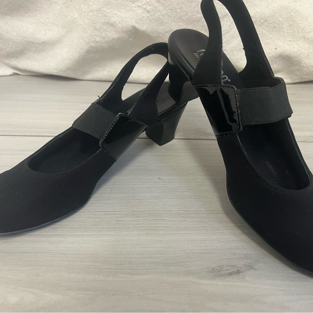 Munro American Slingback Heels Black Sz 7.5 Mary Jane Block Pump Neutral Office